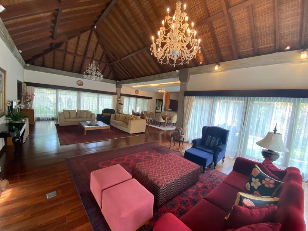 Bintang Bali Villa Кута Екстериор снимка
